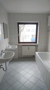 Bad 1. OG rechts